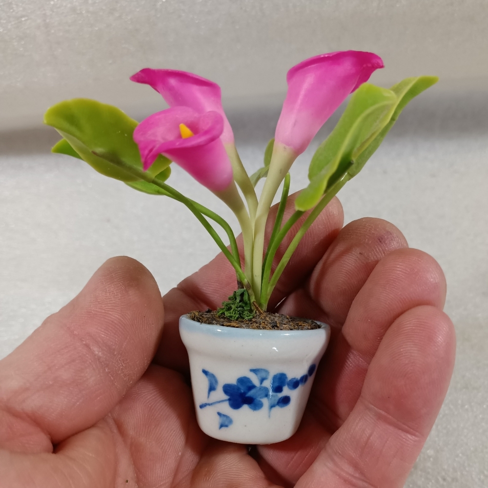 Dollhouse Miniature Calla Lily Flowers Potted Plant